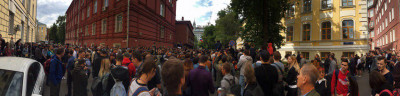 Сейчас у Мосгоризбиркома. Одним кадром